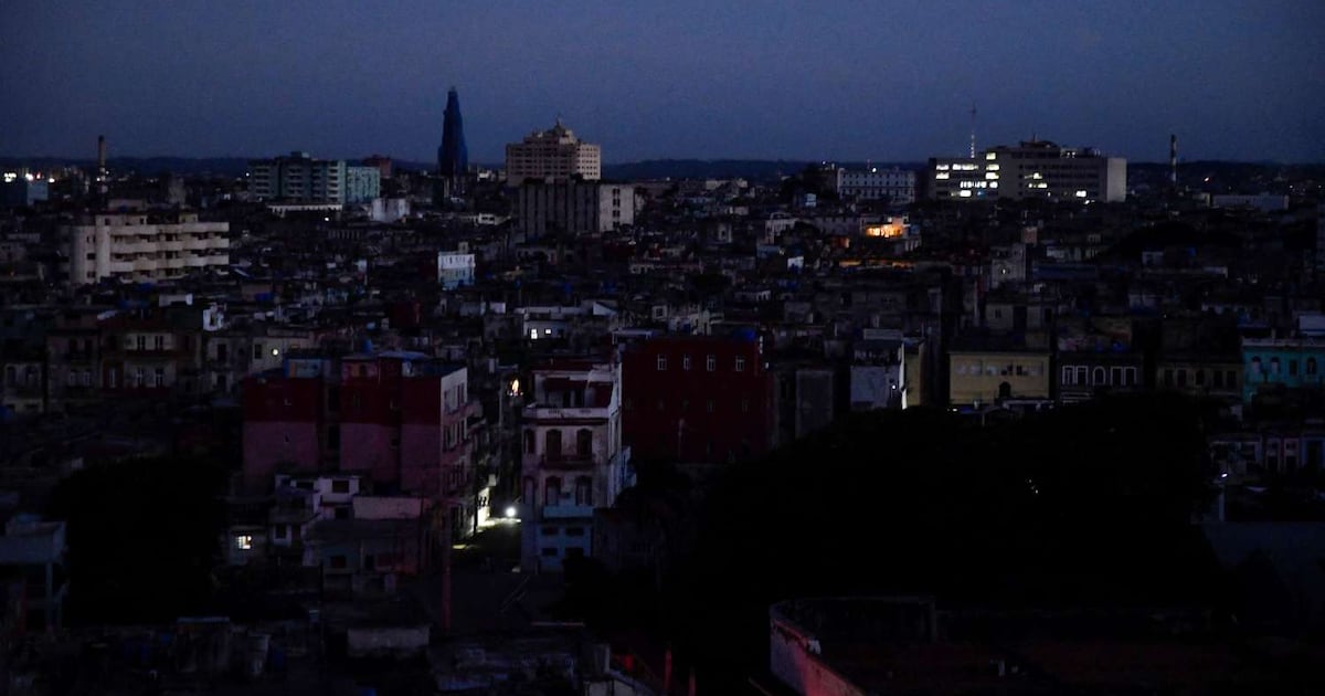 Cortes eléctricos masivos: ¿Qué revela la crisis energética tras las lluvias de 2025?: Un espejo de vulnerabilidades y respuestas distintas