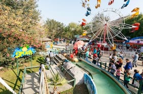 Sernac denuncia a Mampato por falla en juego acuático que dejó a dos niños heridos en Las Vizcachas