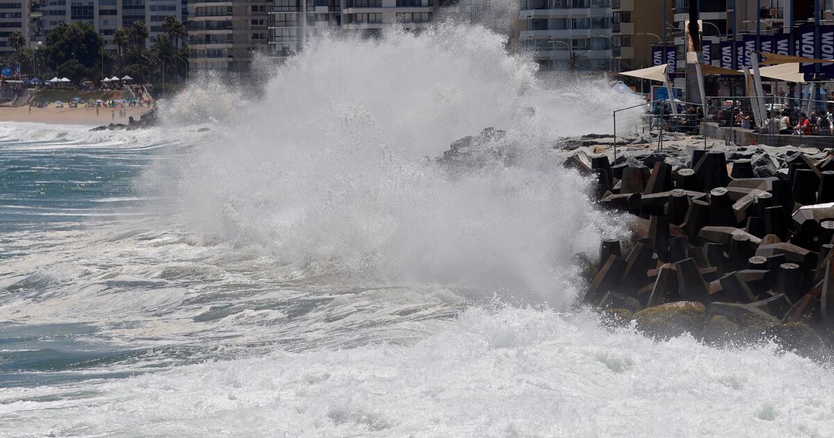 Las marejadas que sacudieron la costa chilena: un fenómeno que expuso vulnerabilidades y debates