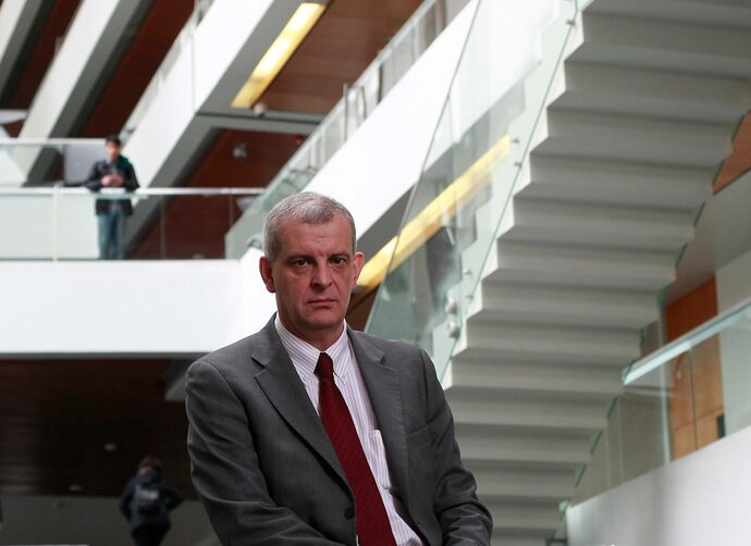 Se bajó de la carrera antes de iniciada Xavier Armendáriz explicita