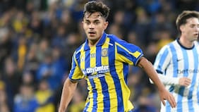 Aplausos y ovación: los hinchas de Rosario Central se rinden ante Vicente Pizarro en el triunfo ante Racing