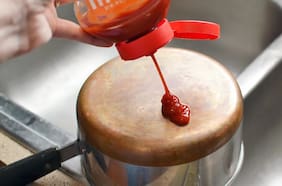 Limpia y abrillanta: 6 sorprendentes usos domésticos del kétchup