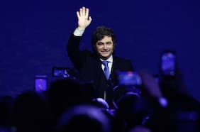 Gobierno evita abordar declaraciones de Milei tras críticas de la oposición y Chile Vamos