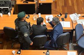 Corre el tiempo para que la defensa de Manuel Monsalve apele contra su prisión preventiva