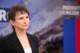 Tohá fija criterio para funcionarios de gobierno: en caso de formalización, tendrán que dejar sus cargos