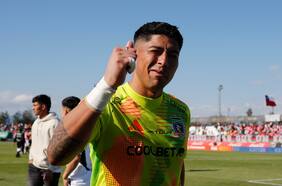 Tarde de renovaciones en Colo Colo: el Cacique firma por dos años a Brayan Cortés y Marcos Bolados