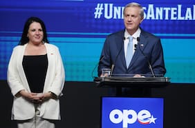 Kast blinda a ministra Steinert y respalda versión que responsabiliza a la PDI por la remoción de prefecta (r) Peña