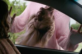 Cada sonrisa es un peligro en el tráiler de Smile, la nueva película de terror de Paramount