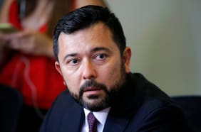 Valencia destituye al fiscal Tufit Bufadel tras condena por abuso sexual y se abre pugna con el Ministerio Público