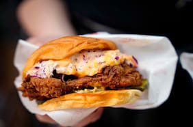 Chicken Love You regalará sánguches de pollo frito todo el día en la inauguración de su nuevo local