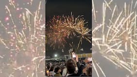 Colo Colo se expone a sanciones: informe del juez Fernando Véjar acusa fuegos artificiales en el Monumental