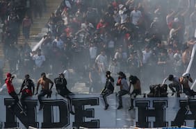 Diputado Durán emplaza a ministro Cordero a querellarse contra Colo Colo por cita con la Garra Blanca: “Si el gobierno no se atreve, que no hable de Estado de derecho”
