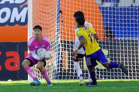 El elogio definitivo: Claudio Bravo se rinde ante la actuación de Gabriel Maureira en el arco de Colo Colo