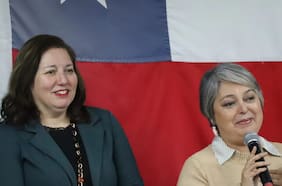 “Ella sabe que cuenta con nuestro aprecio”: Paulina Vodanovic aborda invitaciones de socialistas a Jara para unirse al PS