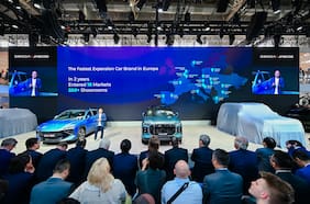 Salón de Beijing 2026: Omoda muestra el C4 que llegará a Chile