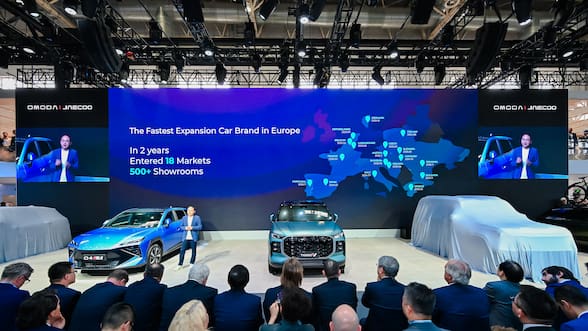 Salón de Beijing 2026: Omoda muestra el C4 que llegará a Chile