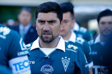 La crítica a David Pizarro por terminar su carrera en la U