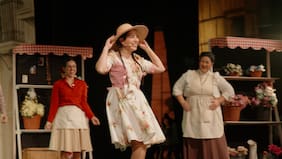 La Pérgola de las Flores: humor, música en vivo y tradición chilena en el Centro Cultural San Ginés
