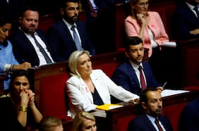 Las claves para entender la crisis política y presupuestaria en Francia