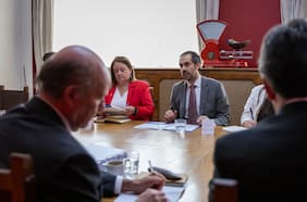 Acusación a Grau enrarece diálogo por megaproyecto y crecen reparos a la arremetida republicana-libertaria