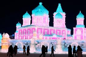 Las sorprendentes postales que deja el festival de esculturas de hielo en China