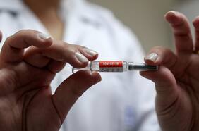 Vicepresidente de Brasil se desmarca de Bolsonaro y confirma que se vacunará contra el Covid-19