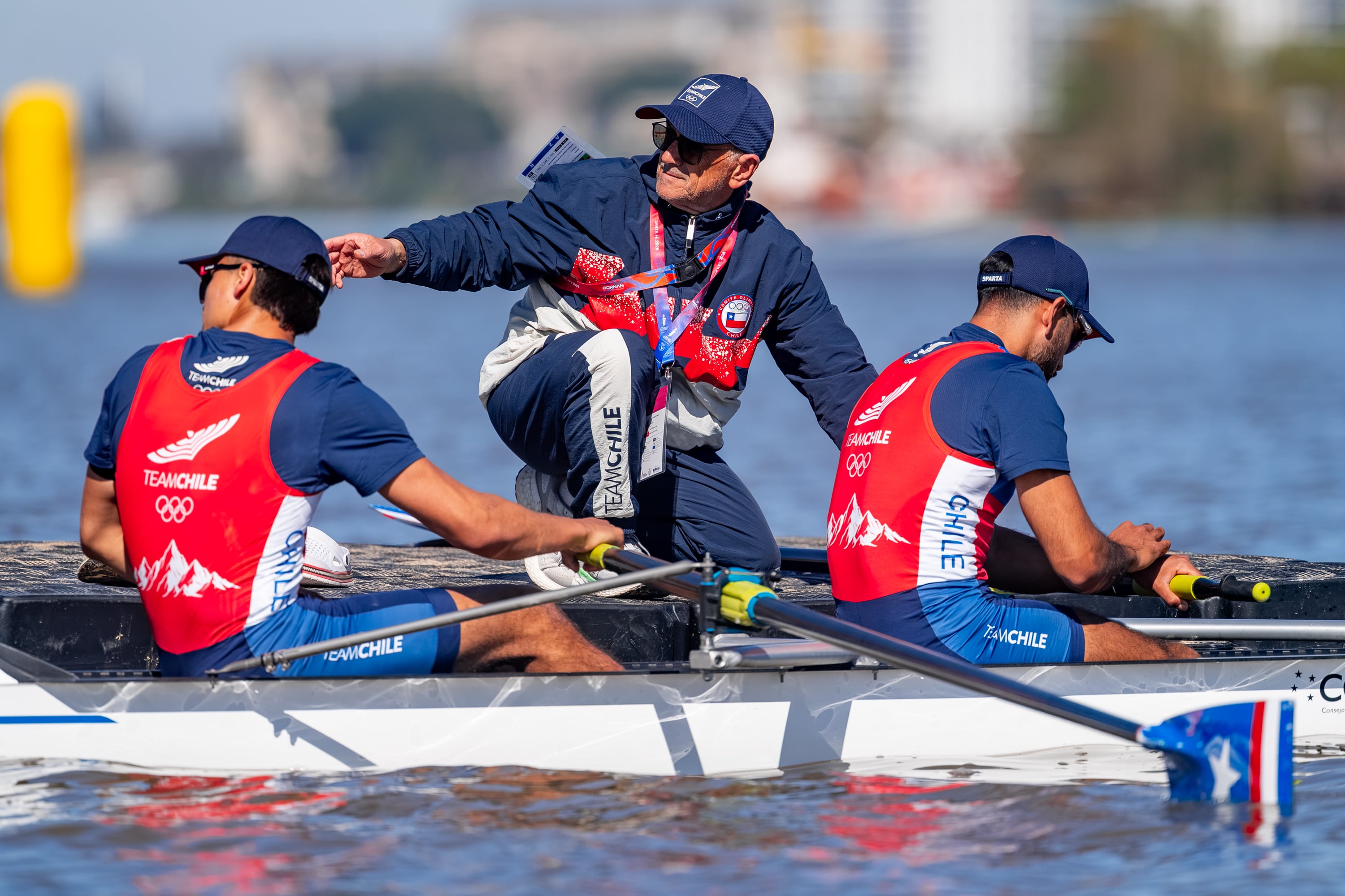 Julen Erauzkin revela que el equipo compitió con botes prestados. Foto: Óscar Muñoz Badilla/Team Chile.