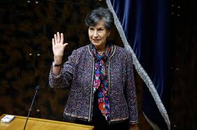 PS en alerta: Isabel Allende advierte que podría renunciar a su militancia por bochorno con su reemplazo