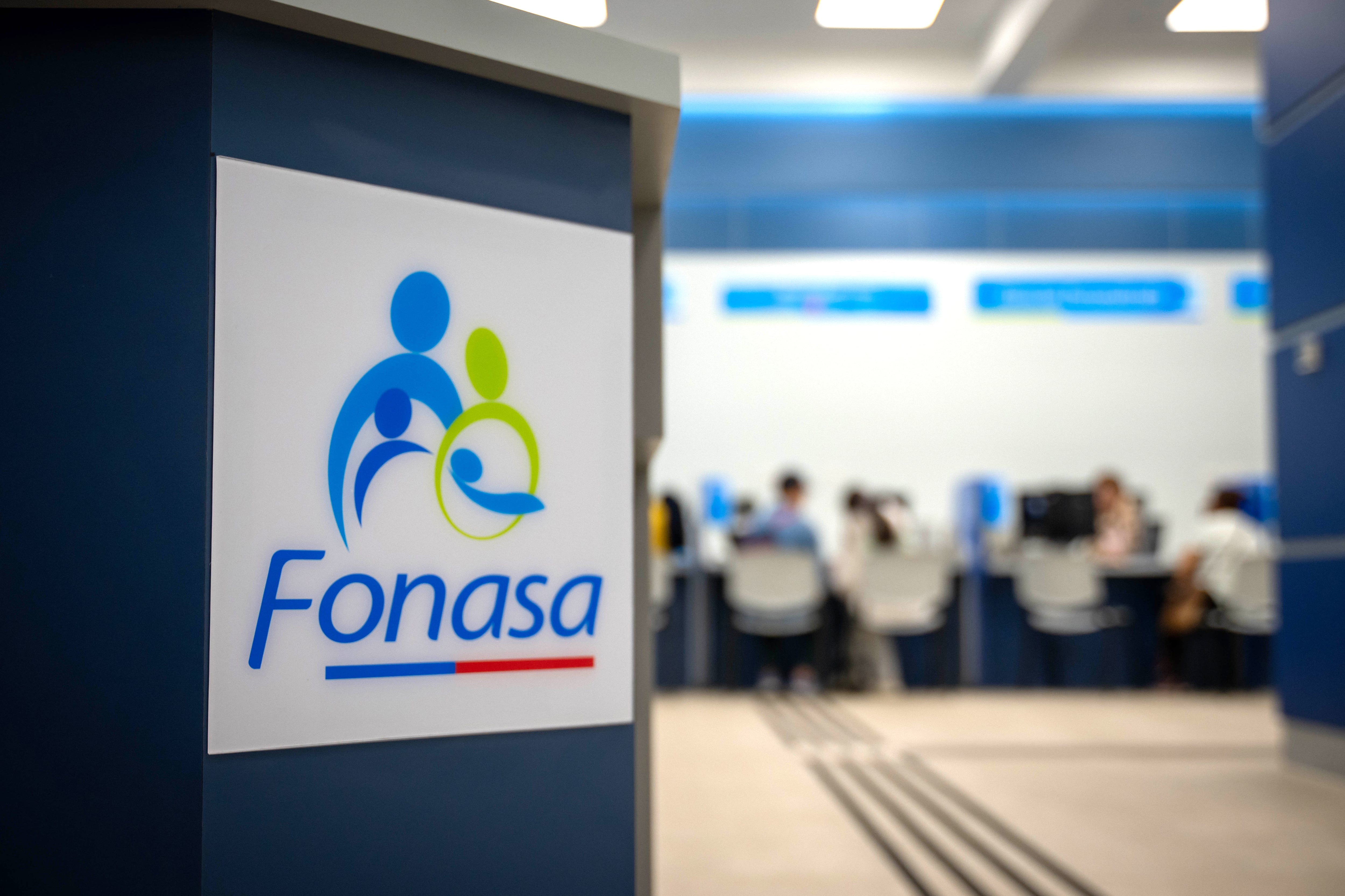 Fracaso de la segunda licitación de Fonasa evidencia problemas de diseño del seguro complementario