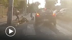 Conductor atropelló a madre con su hijo en coche en Quilicura: escapó sin prestar ayuda