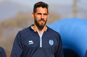 Joaquín Larrivey quiere seguir en Magallanes, pese al descenso: “Le manifesté al presidente que cuente conmigo”