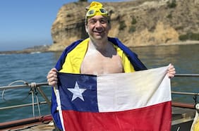 “Tuve ganas de mandar todo a la cresta”: la historia de Francisco Aguirre, el nadador chileno que va por la Triple Corona