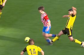 Duró apenas siete minutos: Tomás Alarcón es expulsado tras cometer violenta falta en la caída del Zaragoza