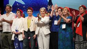 Elecciones 2025: Jeannette Jara agradece apoyo tras pasar a segunda vuelta y arremete contra Kast