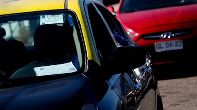 TDLC acoge a tramitación Acuerdo Extrajudicial firmado por la FNE con Municipalidad de San Bernardo y líneas de taxis colectivos