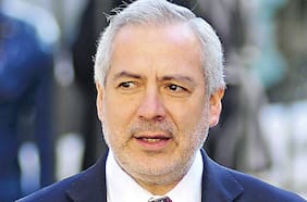 Presidenta del Senado afirma que funciones y sueldo de Raúl Guzmán se discutirán sólo después de su formalización