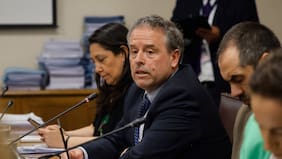 Kevin Cowan deja directorio de Itaú tras ser nuevo consejero del Banco Central, y banco suma a exministra de Uruguay