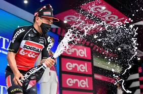 Vuelve a festejar: Caleb Ewan suma una nueva victoria en el Giro de Italia tras ganar la séptima etapa