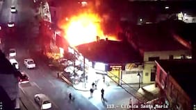 Explosión por presunta acumulación de gas deja dos adultos mayores fallecidos en Providencia