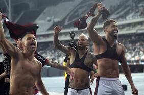 El millonario premio que se llevarán Arturo Vidal, Erick Pulgar y el plantel de Flamengo si ganan la Libertadores