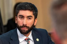 DC amenaza con expulsar a Camaño de la bancada tras permitir el triunfo de la derecha en la Cámara