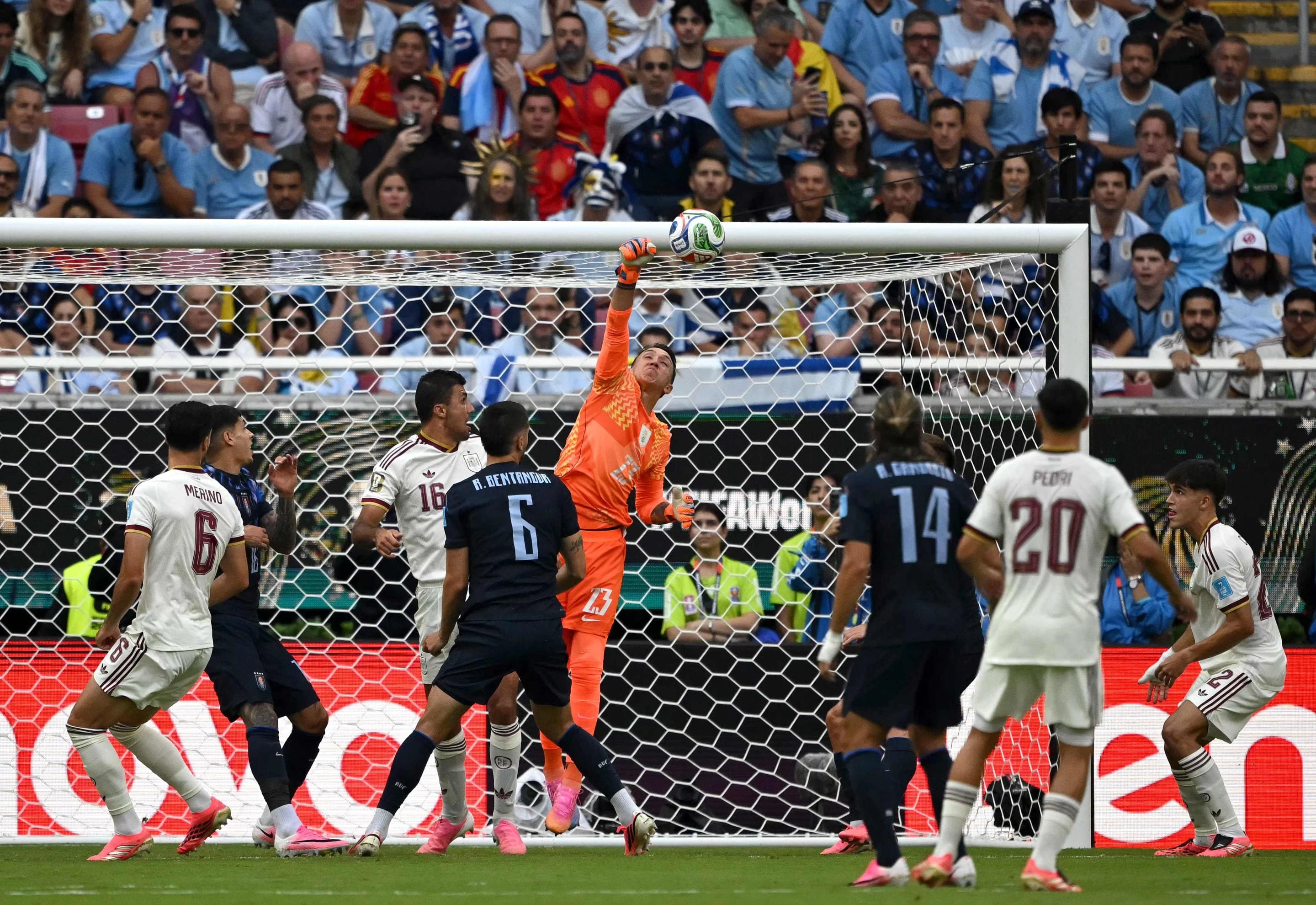 El arrepentimiento de Fernando Muslera tras su error ante España: "Le pido disculpas a todos los uruguayos"