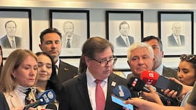 Desde la minería a las salmoneras: Gremios arremeten contra ley SBAP y sitios prioritarios