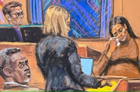 Defensa del rapero Sean Diddy Combs intenta acorralar a su expareja Cassie en juicio