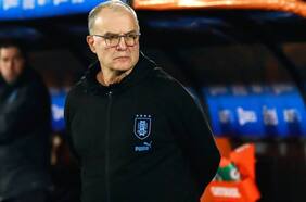 Antes de viajar a Perú: la cumbre entre Bielsa y los referentes de Uruguay para limar asperezas