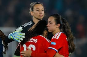 Tiane Endler pone en duda su continuidad en la Roja tras la eliminación: “No hay campeonatos importantes; tengo mi edad ya”