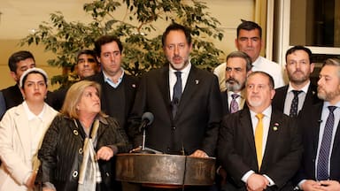 Diputados ingresan libelo contra Grau y gobierno espera que no se inicie una espiral de acusaciones