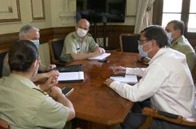 Intendente tras reunirse con alto mando de Carabineros: “Tenemos un desafío que a la gente le importa mucho, que tiene que ver con el orden público”