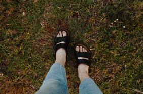 Cómo elegir una sandalia cómoda y duradera