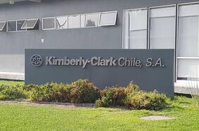 La estadounidense Kimberly-Clark anuncia el cierre definitivo de su única planta en Chile